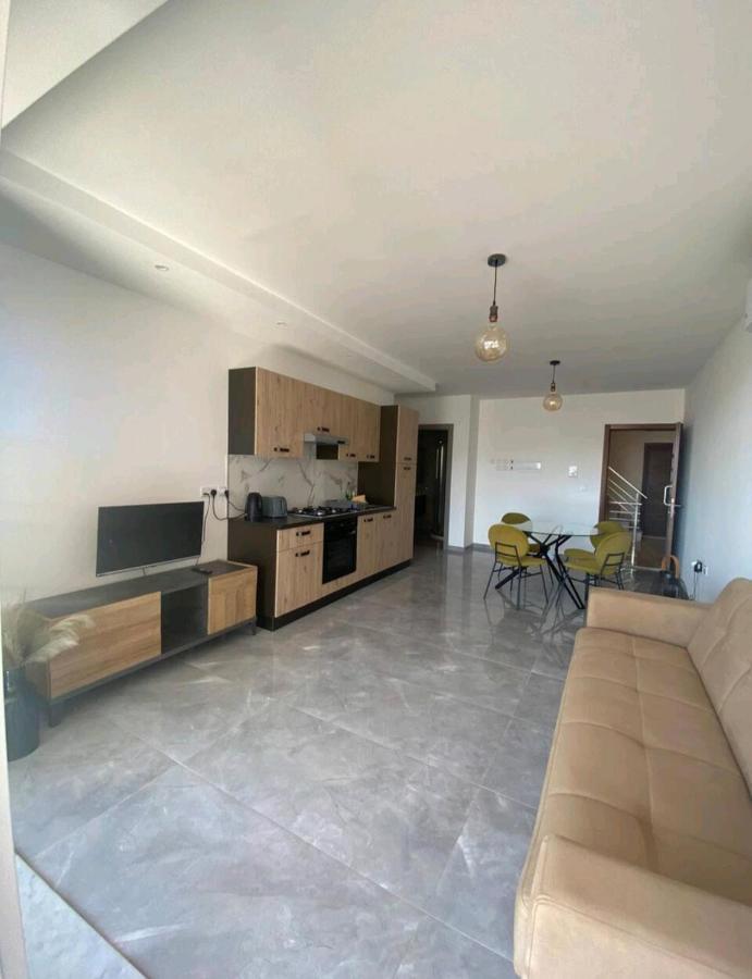 Modern 1 Bedroom Apartment 400M Away From The Sea St. Paul's Bay Esterno foto